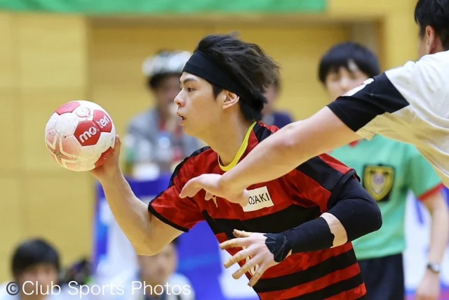 LEAGUE H男子第22節

【試合情報】
日時:4/26(土)13:00〜

会場:埼玉県　富士見市立市民総合体育館

対戦:大崎オーソル埼玉vsジークスター東京

ホームでジークスター東京を迎え討ちます！
前回の立川立飛でのゲームは同点で終了し、悔しい結果となりましたので今日は勝ってプレーオフに大きく前進できるようにチーム一同頑張ります！

新しいグッズも販売しますので
ぜひグッズをご覧ください！

会場はインシューズ、スリッパが必要です。

開場時間は12:00ですが、入り口が混雑する場合は
早まる可能性もございます。

試合終了後、大崎オーソル埼玉選手のサイン会が
ございます！！
推し選手からサインをゲットしてください✍️✨

#1osol
#osakiosol
#OSAKIOSOLSAITAMA
#大崎電気工業株式会社
#大崎オーソル埼玉
#オーソル埼玉
#リーグH
#leagueh
#LEAGUEH
#埼玉県三芳町
#埼玉県富士見市
#埼玉県和光市
#club_sports_photos
#クラブスポーツフォト
#はせさん
#ジークスター東京
